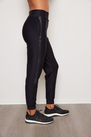 LUX LEATHER BETA JOGGER